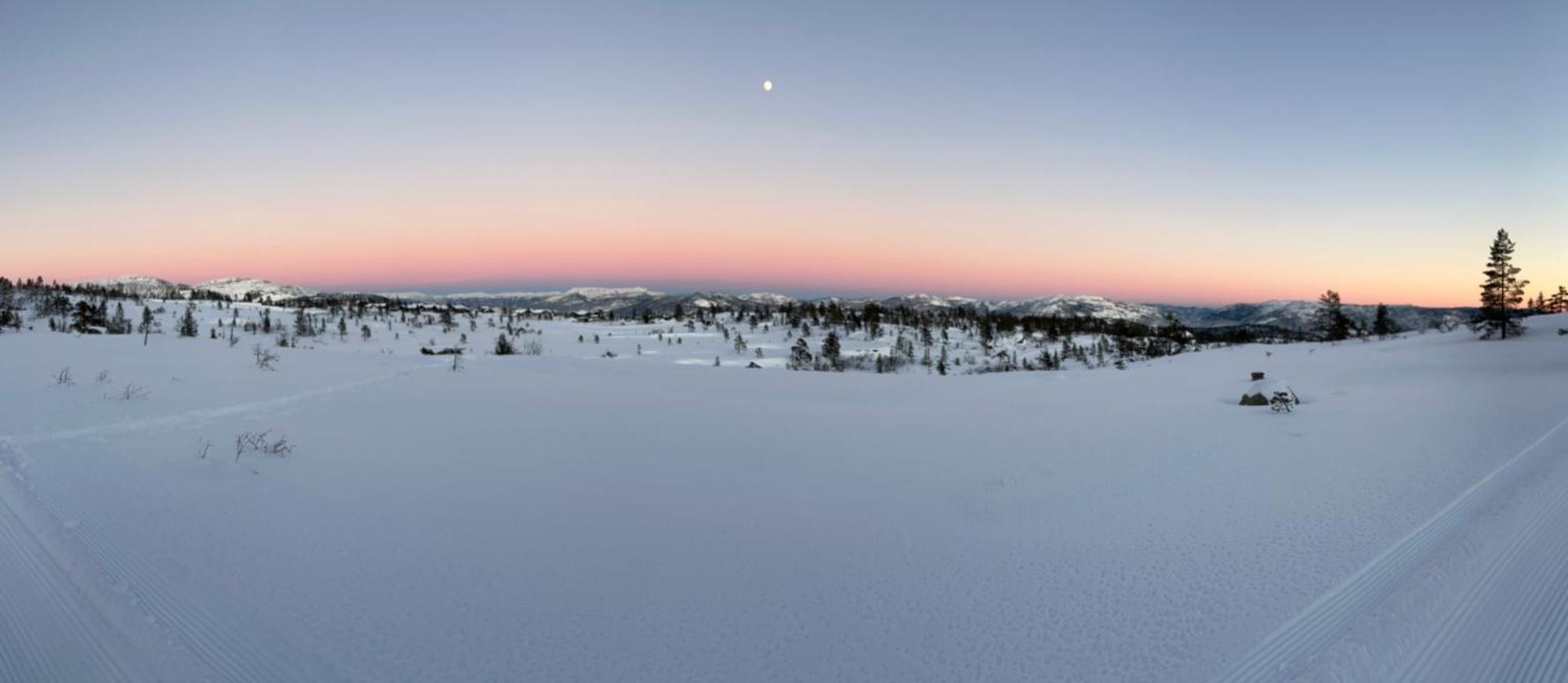 Exclusive Funkis Cabin, Lake View, Rooftop Terrace, Jacuzzi, Sauna, Close To Golf And Alpine Vrådal Eksteriør billede